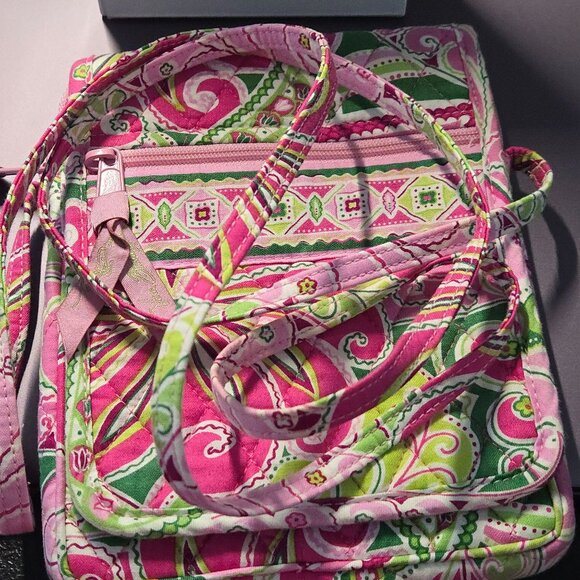 Vera Bradley Crossbody Bag Purse Mini Hipster Pinwheel Pink Preppy EUC - Picture 10 of 10